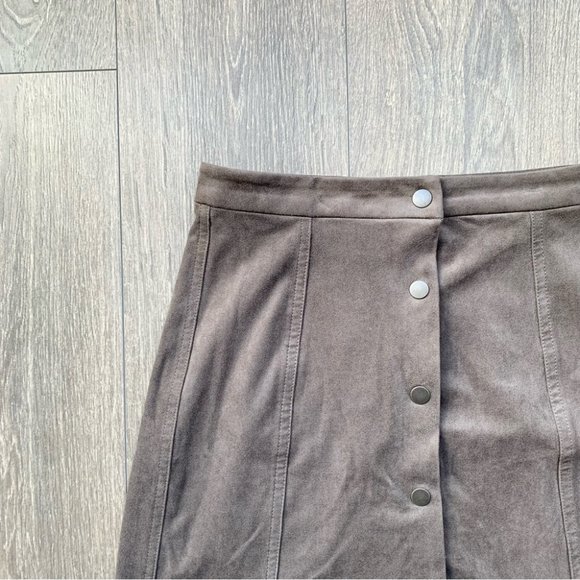 Aritzia Wilfred Free Centinela Mini Skirt Faux Suede Button Grey Size 6 - Picture 5 of 12